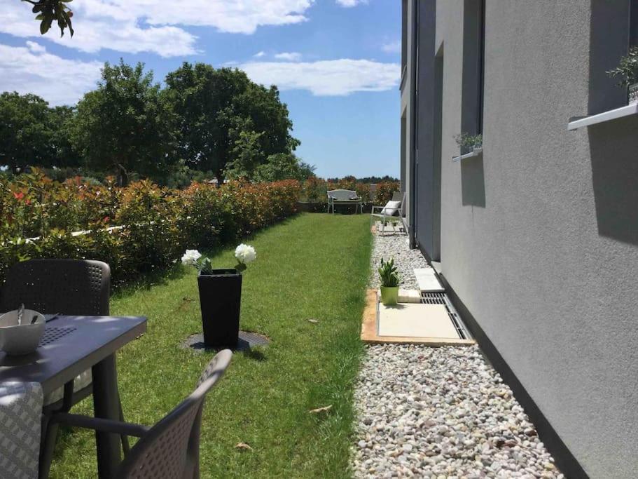 Apartment Capo D'Oro Rovinj Exterior photo